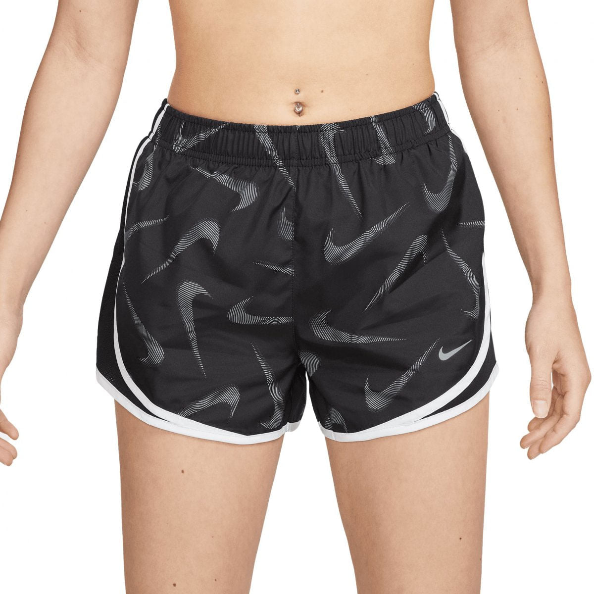 FB4954 SHORT NIKE MUJER