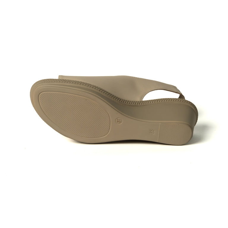 RK 342-06 SANDALIAS PLATAFORMA CMS 5 Beige