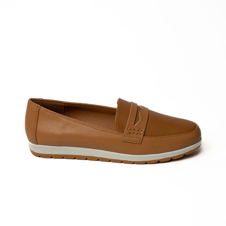 20001-02 CASUAL FLAT MOCASÍN Beige