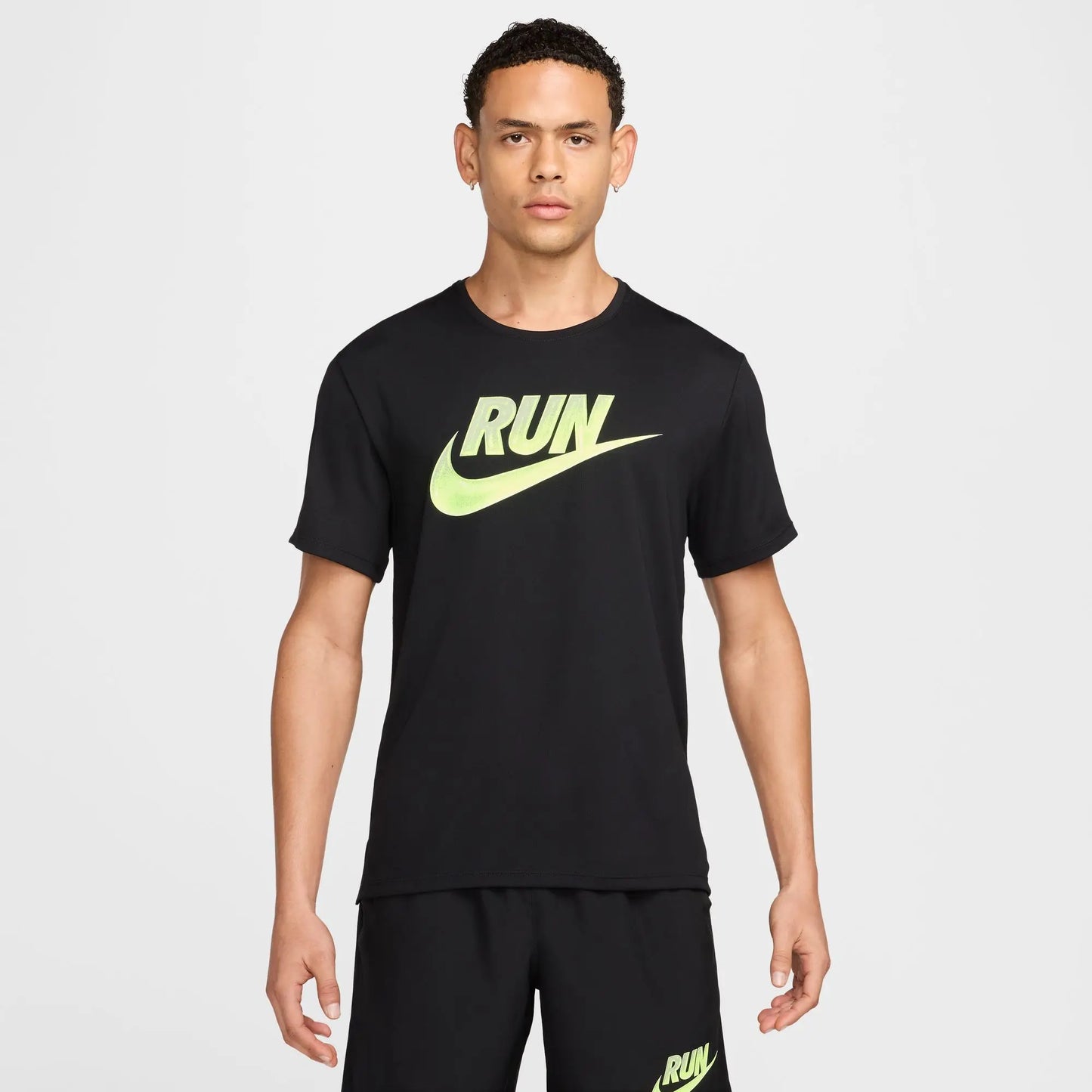 HJ3564 T-SHIRT NIKE HOMBRE