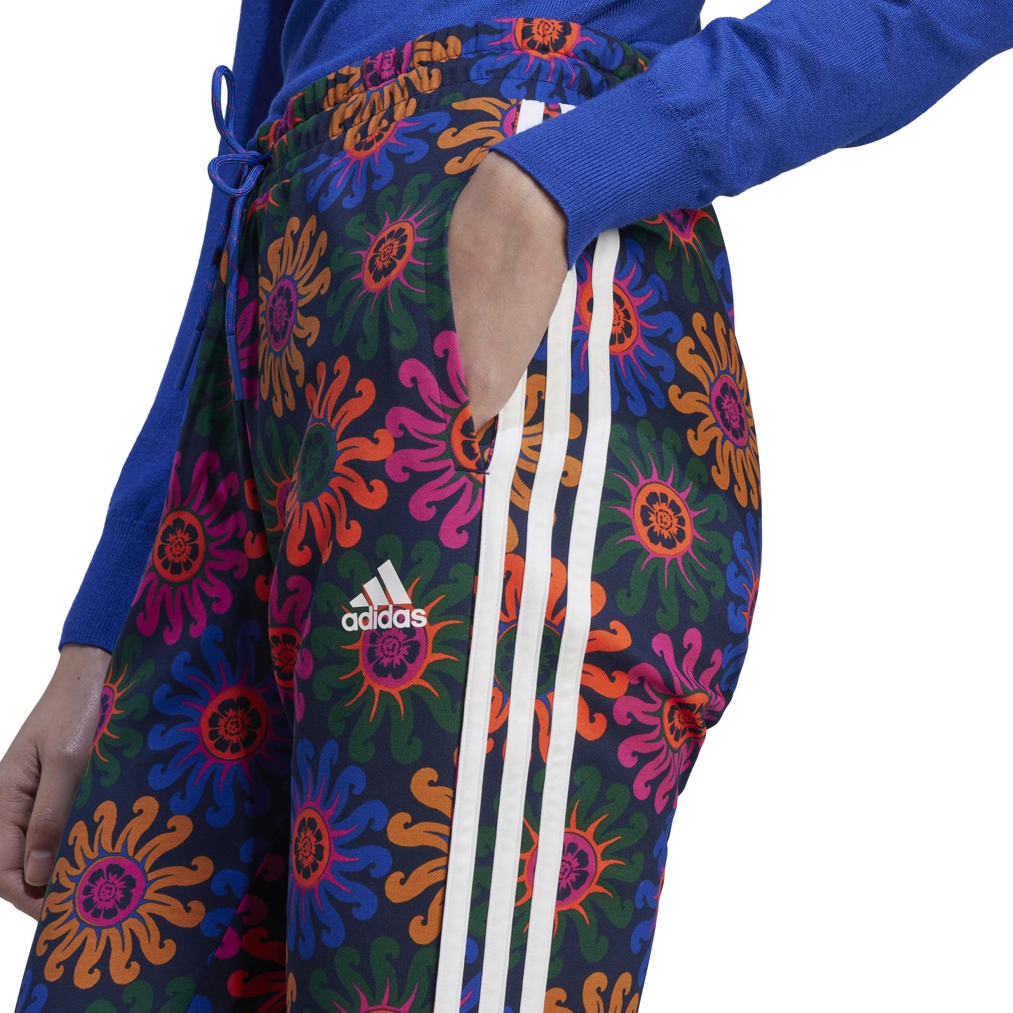 IM2364 ADIDAS APP FARM PANTS FEMALE